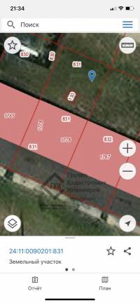 Внутри земельного участка маленький участок